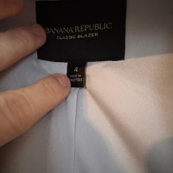 Banana Republic Light Gray Women's Blazer and Trousers - Picture 4 of 6